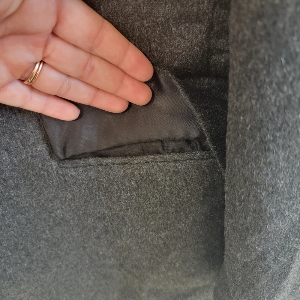 Jos A Bank 100% Cashmere Charcoal Gray Men's Blazer Size 41R 2B Sportcoat Career